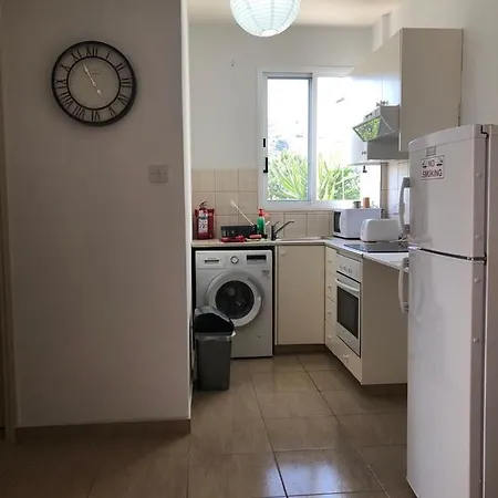 Sea View One Bed With Pool In B7 *