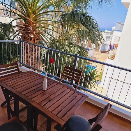 Apartment Sea View One Bed With Pool In B7